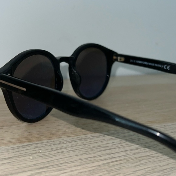 Tom Ford | TF400 01J | Sunglasses - Picture 4 of 6